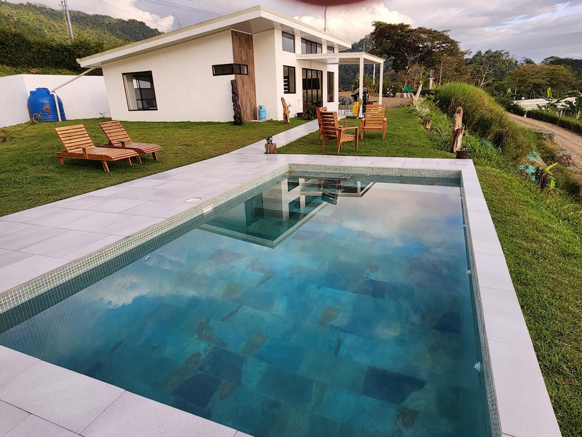 Canavida Villas & Resort Увита Экстерьер фото