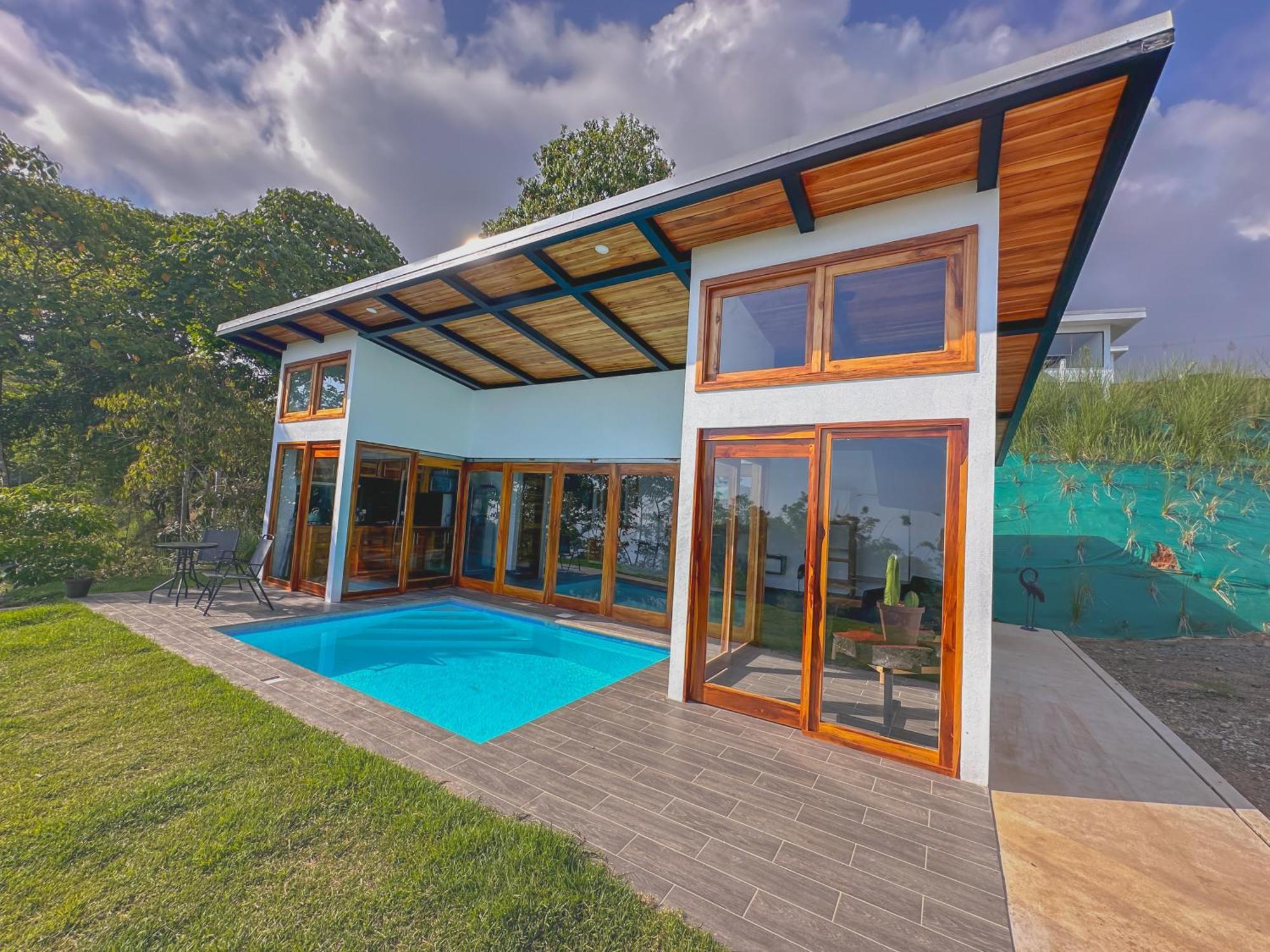 Canavida Villas & Resort Увита Экстерьер фото